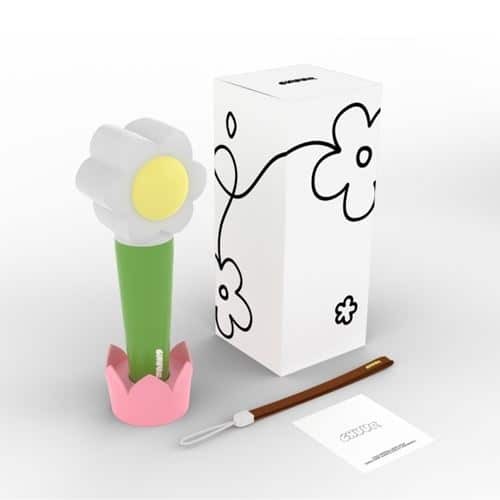 chuu-official-light-stick.jpg