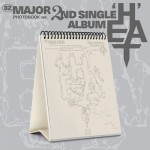 82MAJOR - Heat ver. Photobook