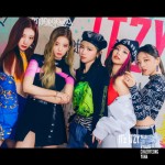 ITZY - It'z Itzy ver. Regular [Japan]