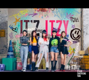 ITZY - It'z Itzy ver. Limited A [Japan]